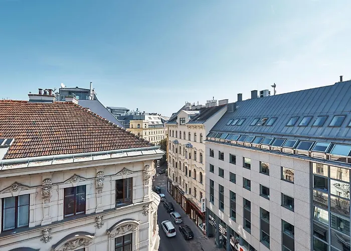 6 Naschmarkt * Vienna